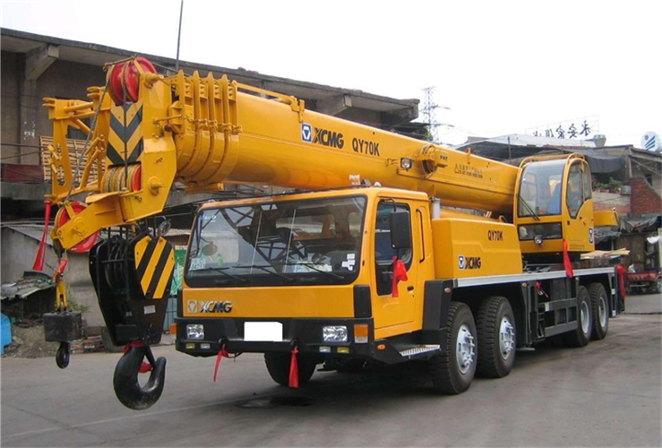 谢家集区吊车出租选择重点